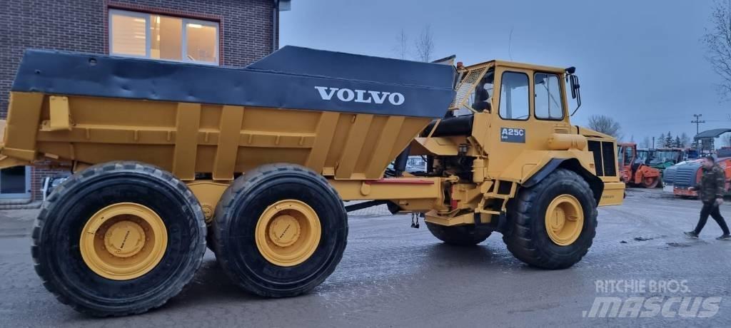 Volvo A 25 C 6x6 Kloubové dempry
