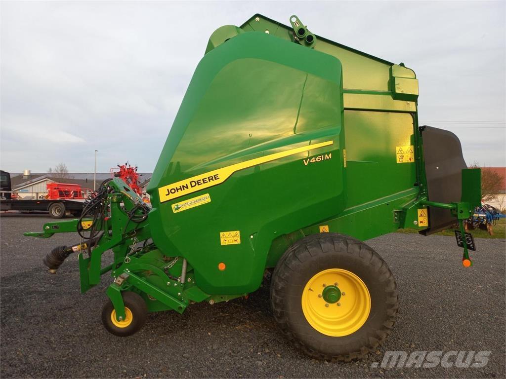 John Deere V461M Lis na válcové balíky