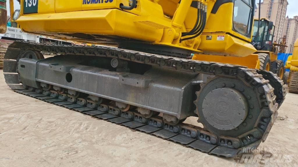 Komatsu PC130-7 Pásová rýpadla