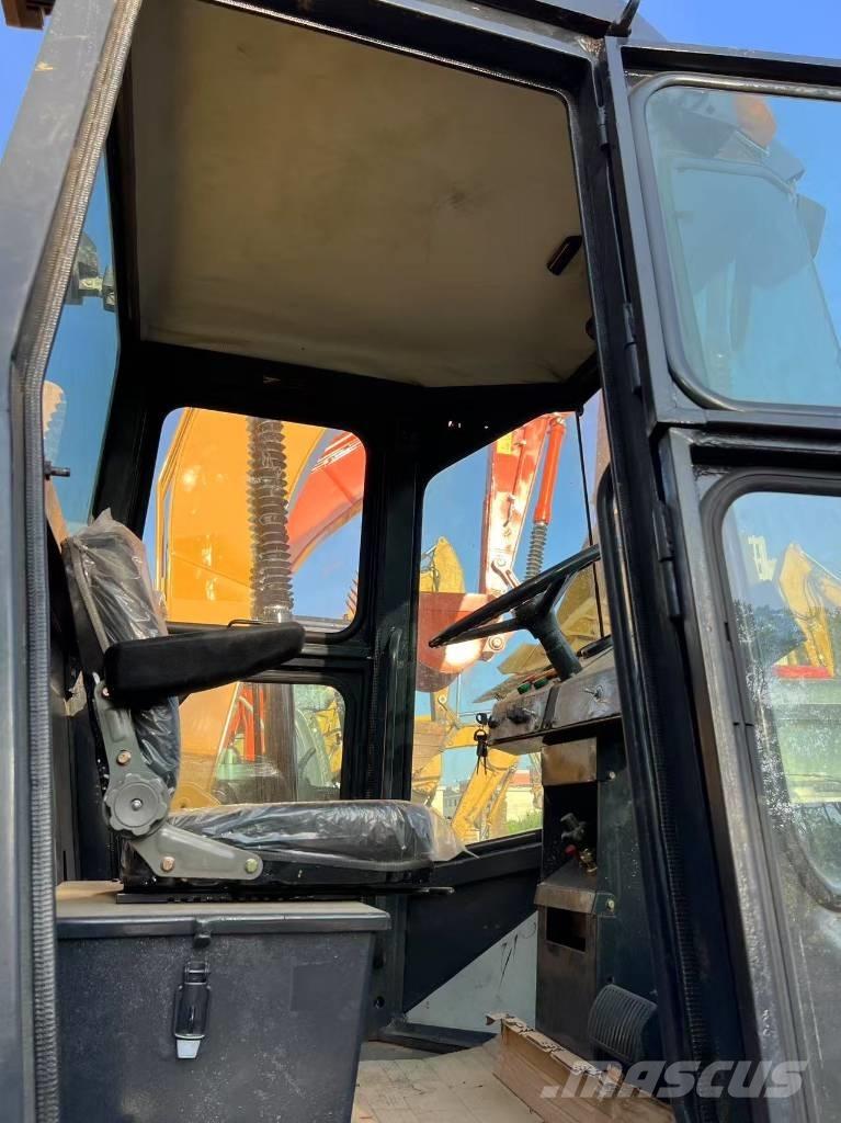 Dynapac CA 30 D Tahačové válce