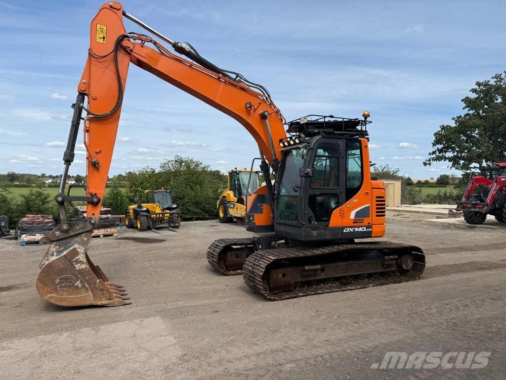 Doosan DX 140 LCR-5 Pásová rýpadla
