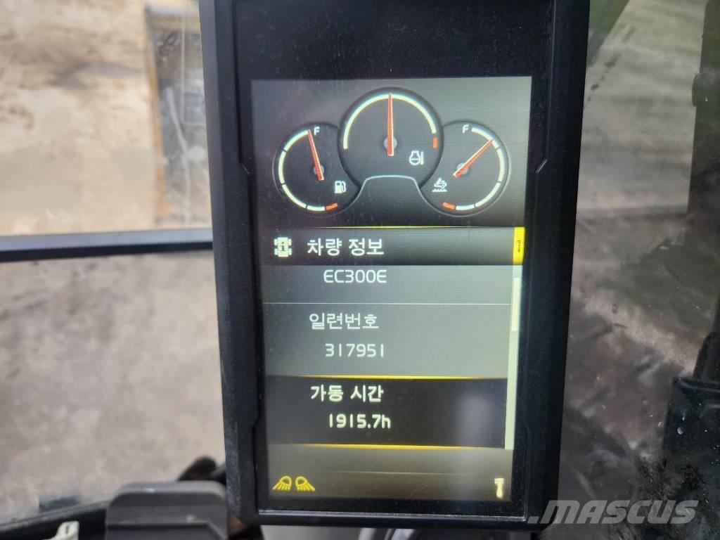 Volvo EC 300 E Pásová rýpadla