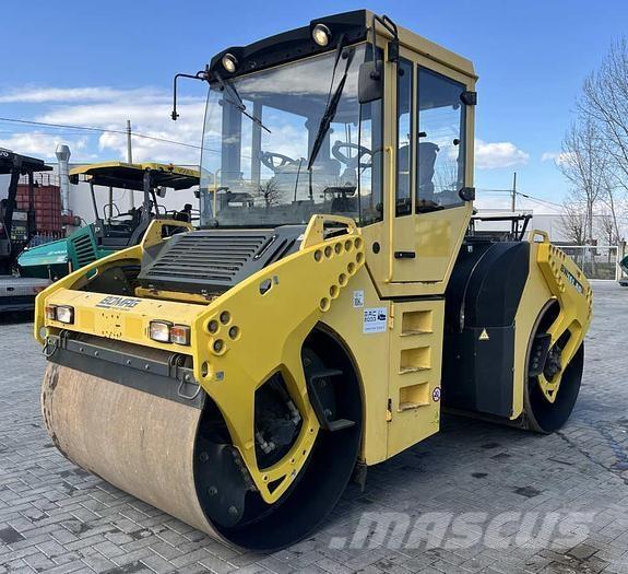 Bomag BW 161 AD-4 Tandemové válce