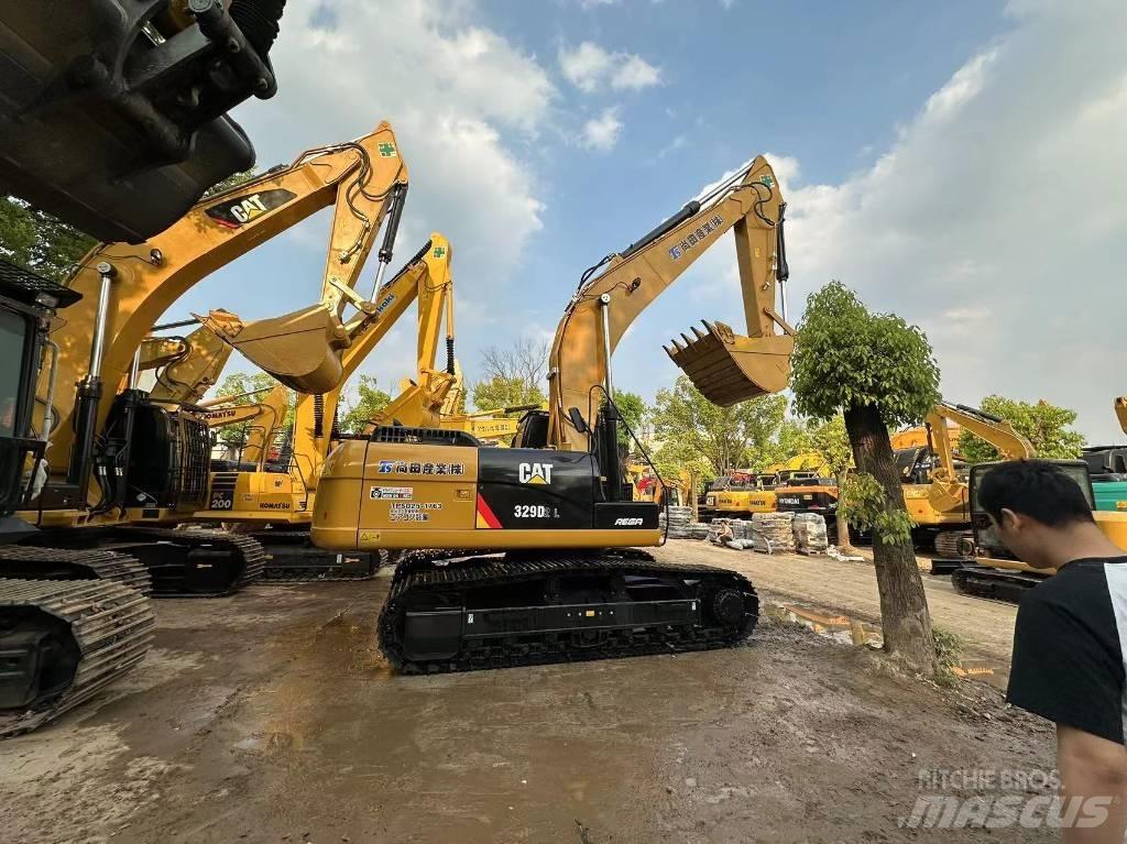 CAT 329 D Pásová rýpadla