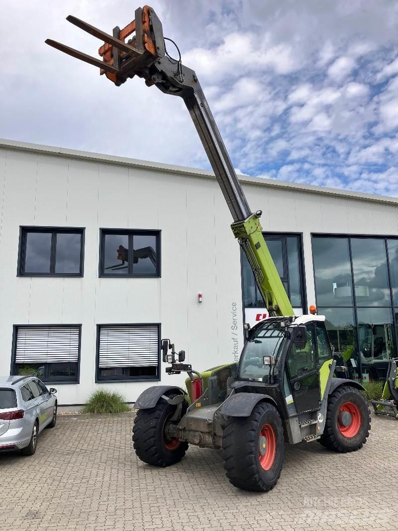 Liebherr T56-7S Teleskopické manipulátory