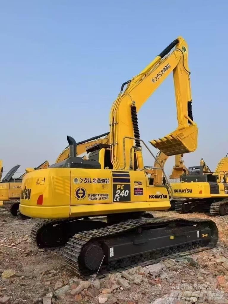 Komatsu PC 240 Pásová rýpadla