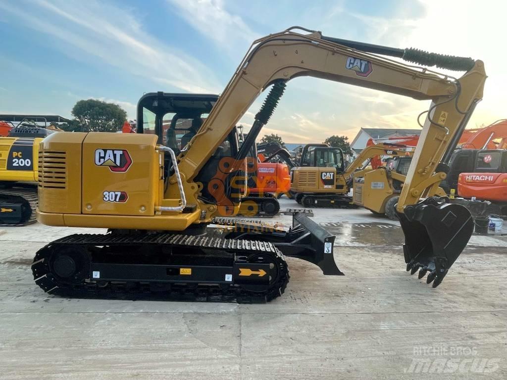 CAT 307 E Midi rýpadla 7t - 12t
