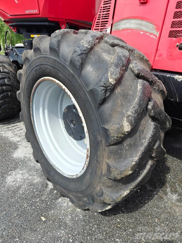 Komatsu 911.4 Harvestory