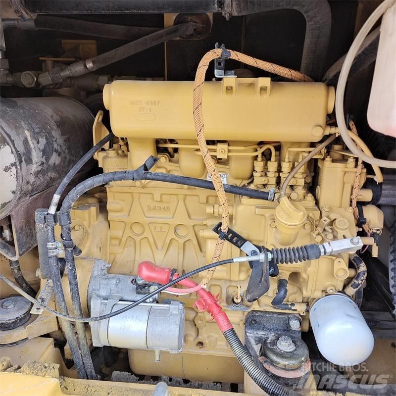 CAT 306 E Mini rýpadla < 7t