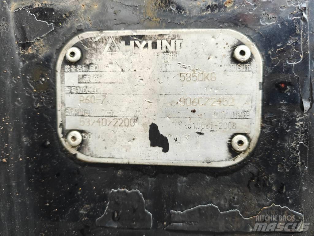 Hyundai R 60-7 Mini rýpadla < 7t