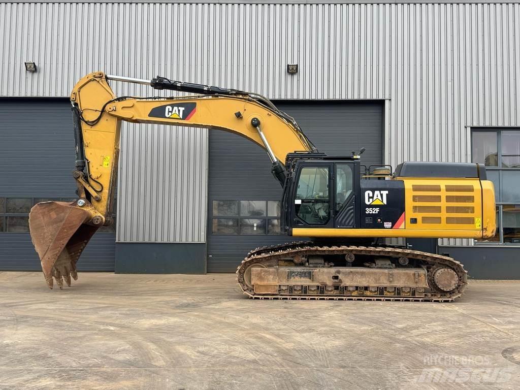 CAT 352F Pásová rýpadla
