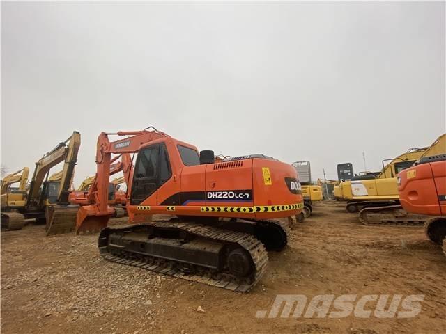 Doosan DH220LC-7 Pásová rýpadla