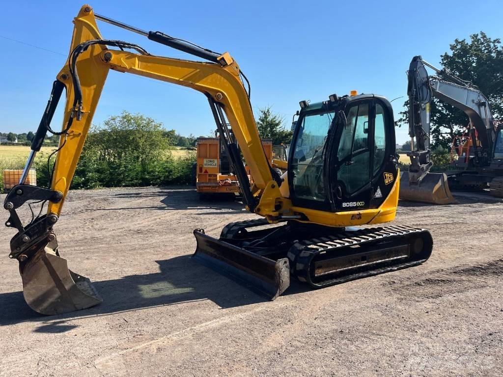 JCB 8085 ZTS Midi rýpadla 7t - 12t
