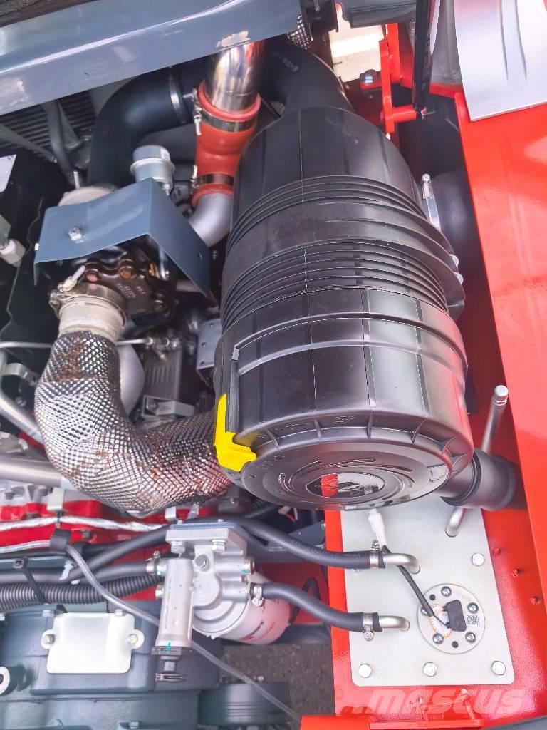 Heli K 100 Teleskopické manipulátory