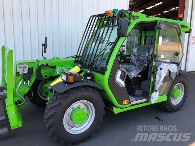 Merlo TH42 Teleskopické manipulátory
