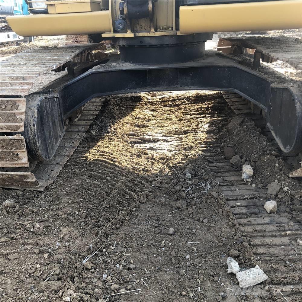 CAT 307E2 Midi rýpadla 7t - 12t