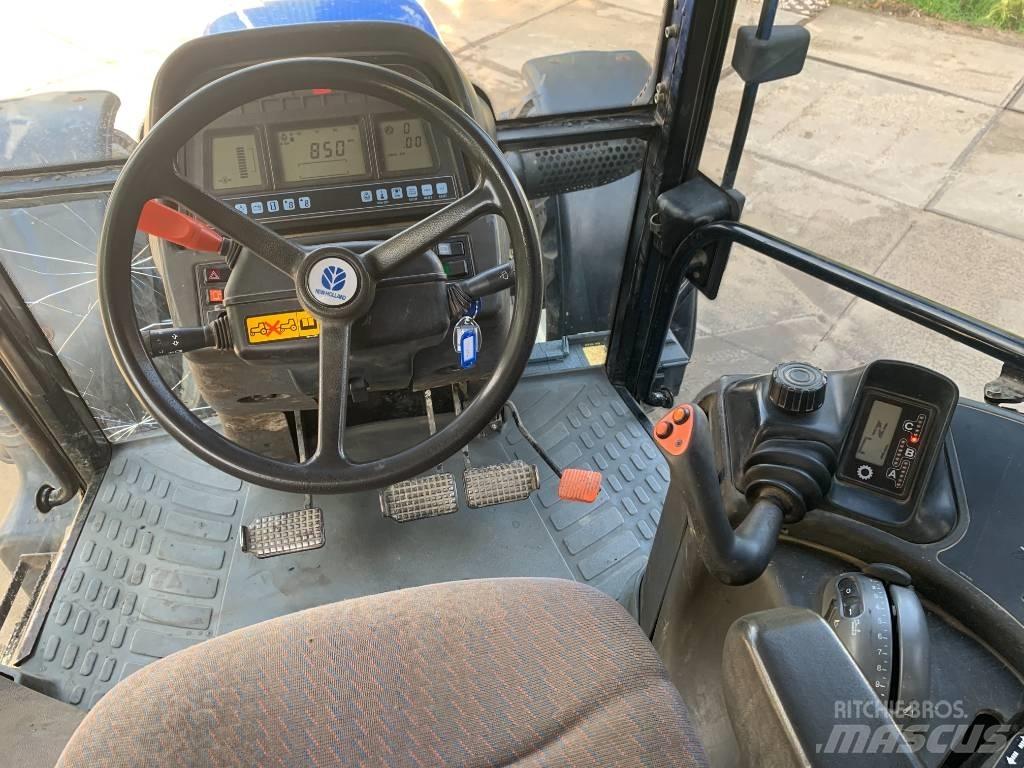 New Holland TM 125 Traktory