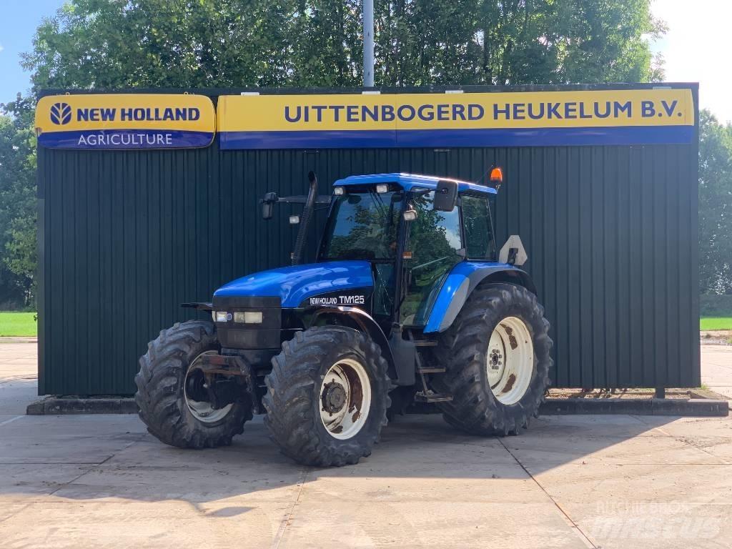 New Holland TM 125 Traktory