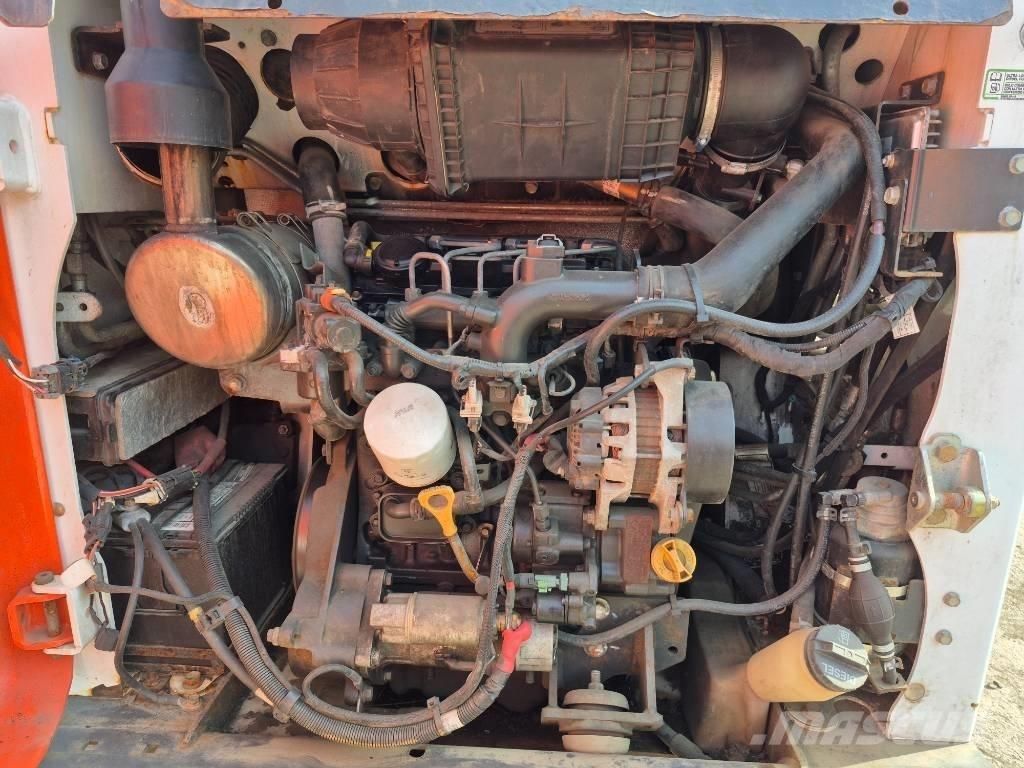 Bobcat S 450 Smykem řízené nakladače