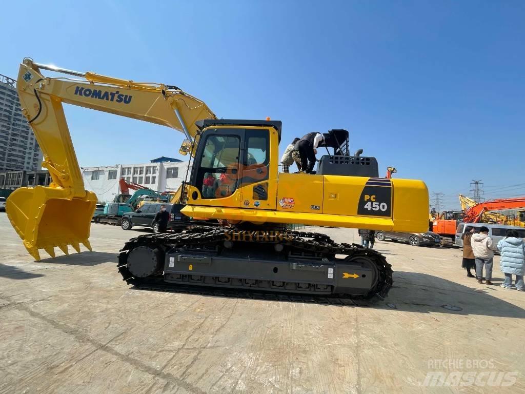 Komatsu PC 450 LC-8 Pásová rýpadla