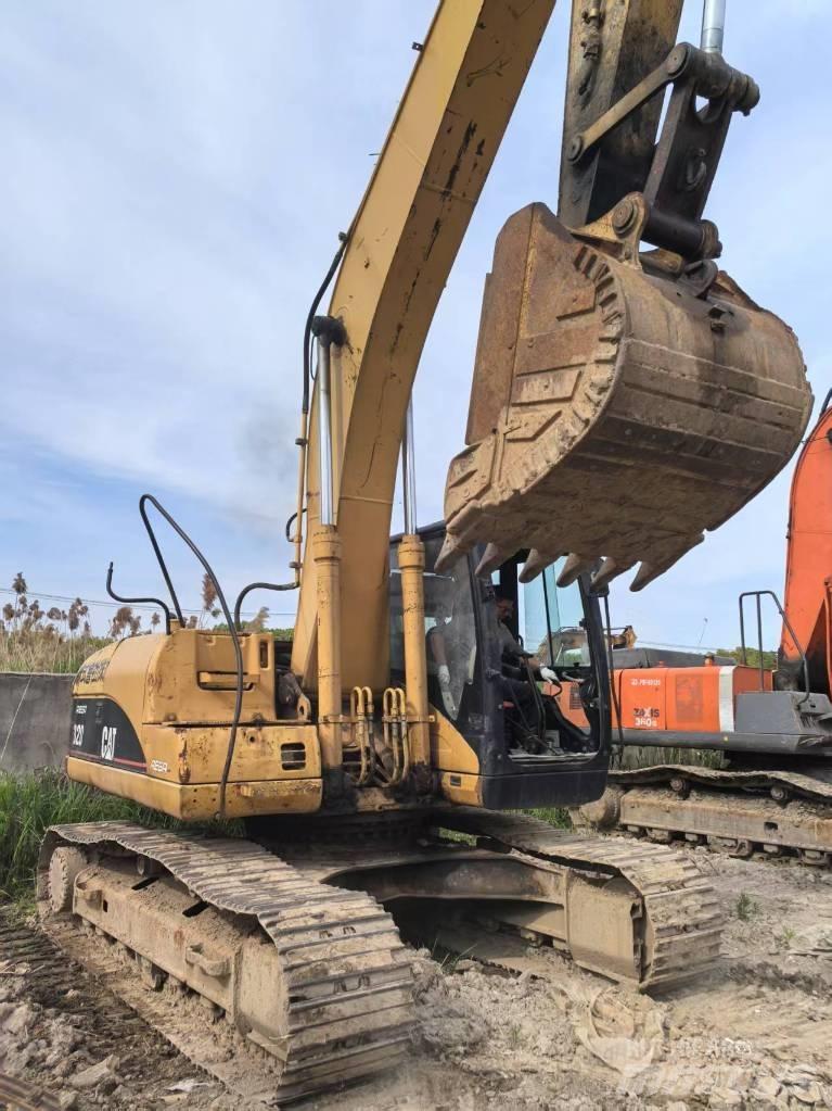 CAT 320 C Pásová rýpadla