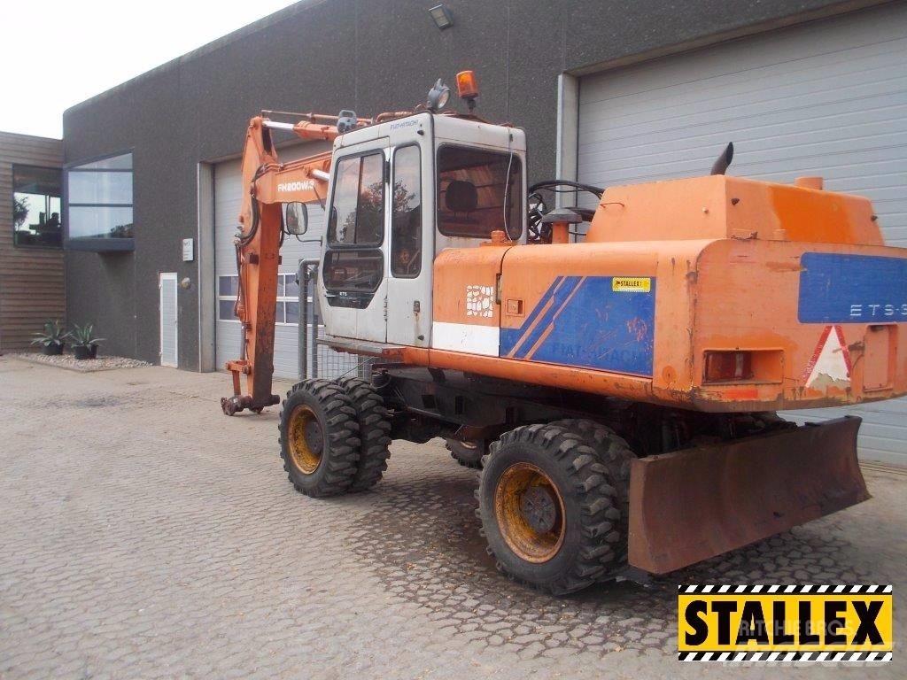 Hitachi 200W Kolová rýpadla