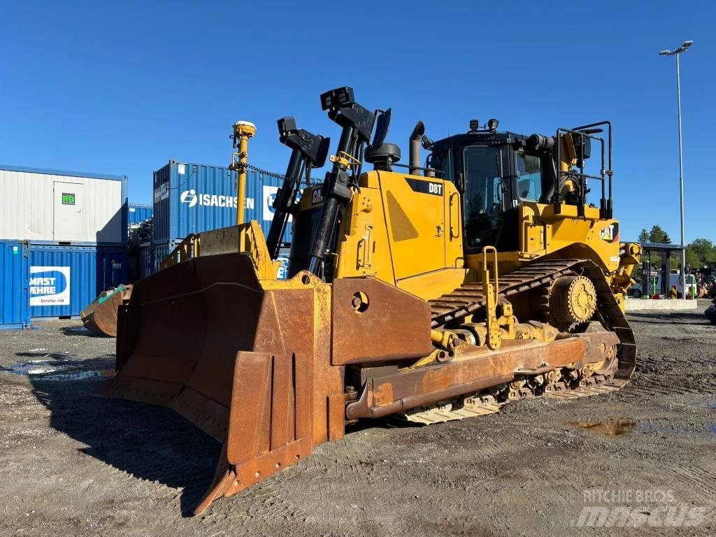CAT D 8 T Pásové dozery