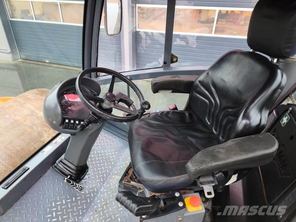 Hamm 3412 HT Vio Tahačové válce