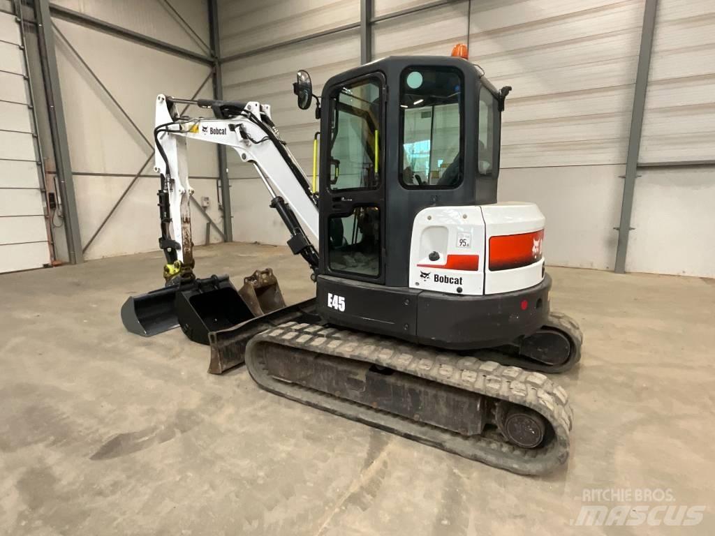Bobcat E 45 Mini rýpadla < 7t