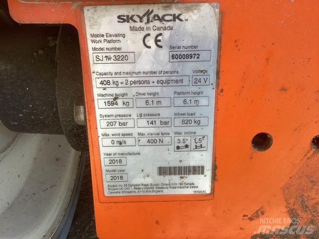 SkyJack SJIII3220 Nůžková zvedací plošina
