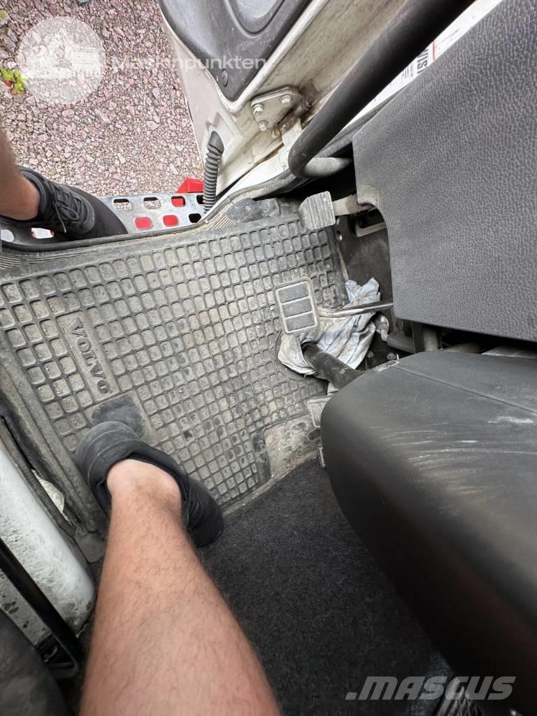 Volvo FL 6 Skříňová nástavba