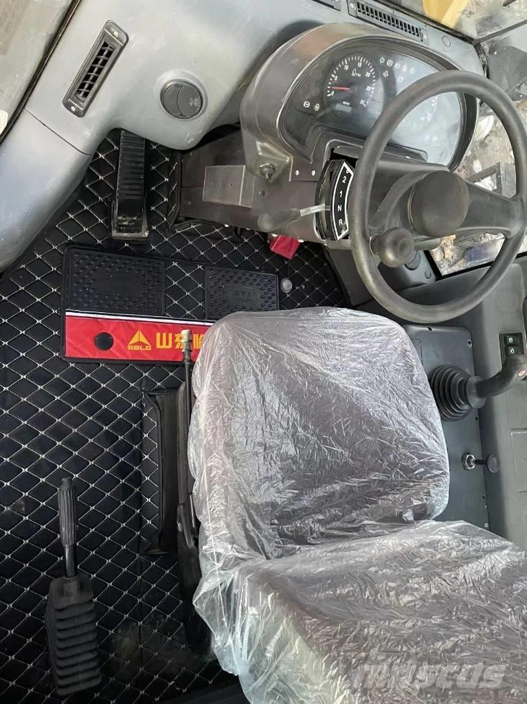 SDLG LG956F Kolové nakladače