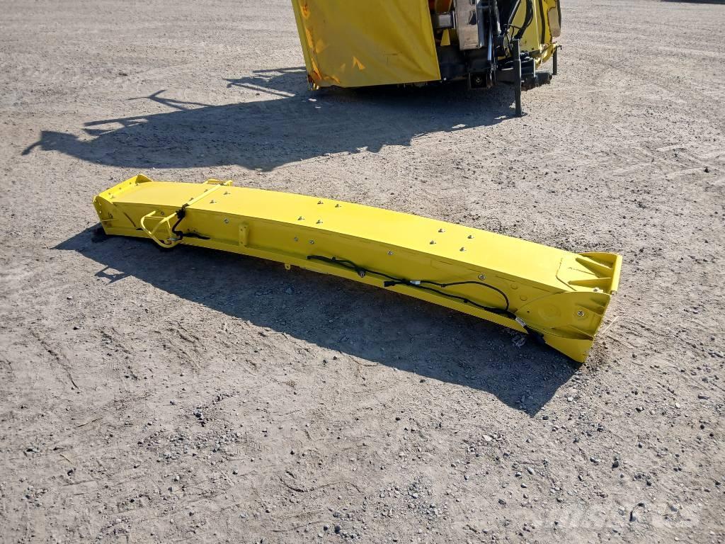John Deere 460 Plus Samojízdné sekačky