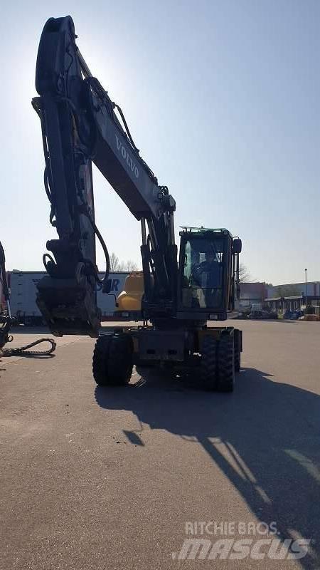 Volvo EW 210 C Kolová rýpadla