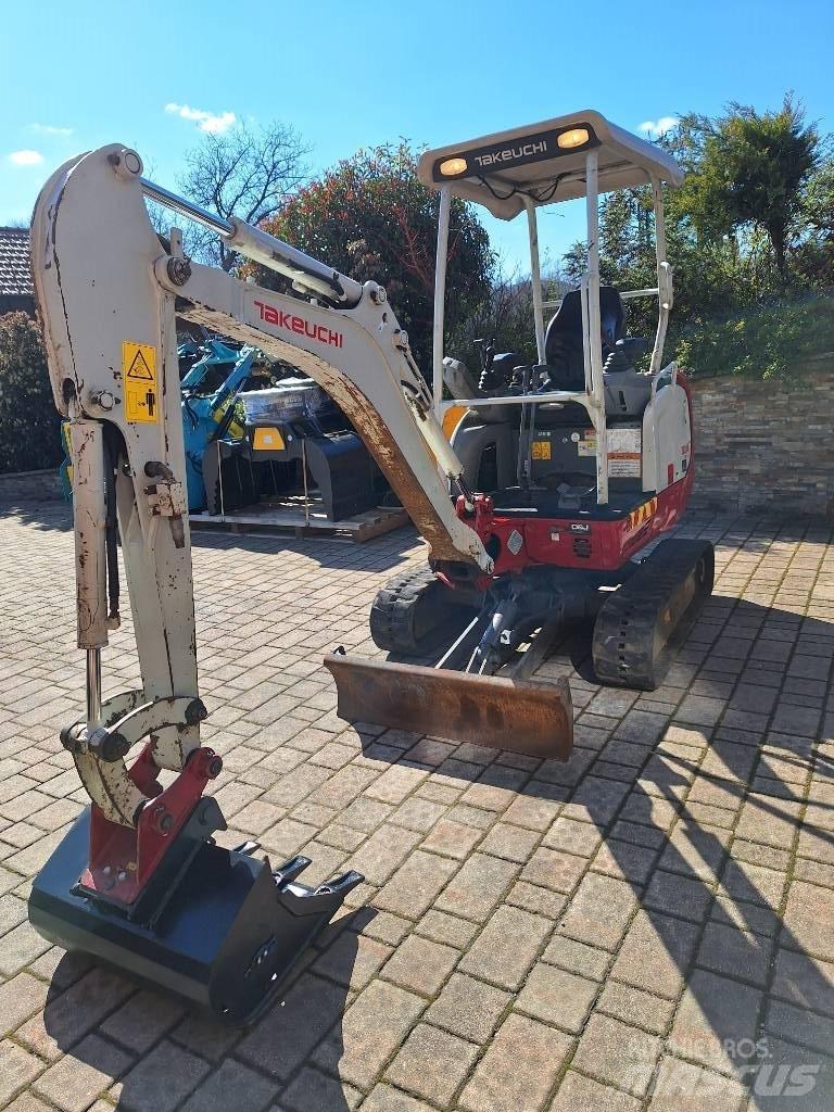 Takeuchi TB 216 Mini rýpadla < 7t