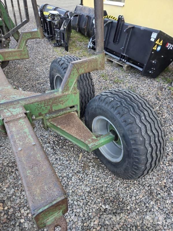 Farma CT 4,6D Lesnické přívěsy