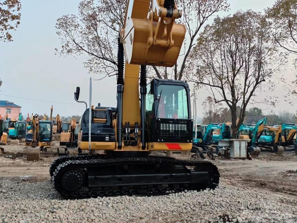 CAT 320 D Pásová rýpadla