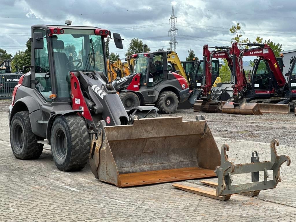 Mecalac AF 1200 Kolové nakladače