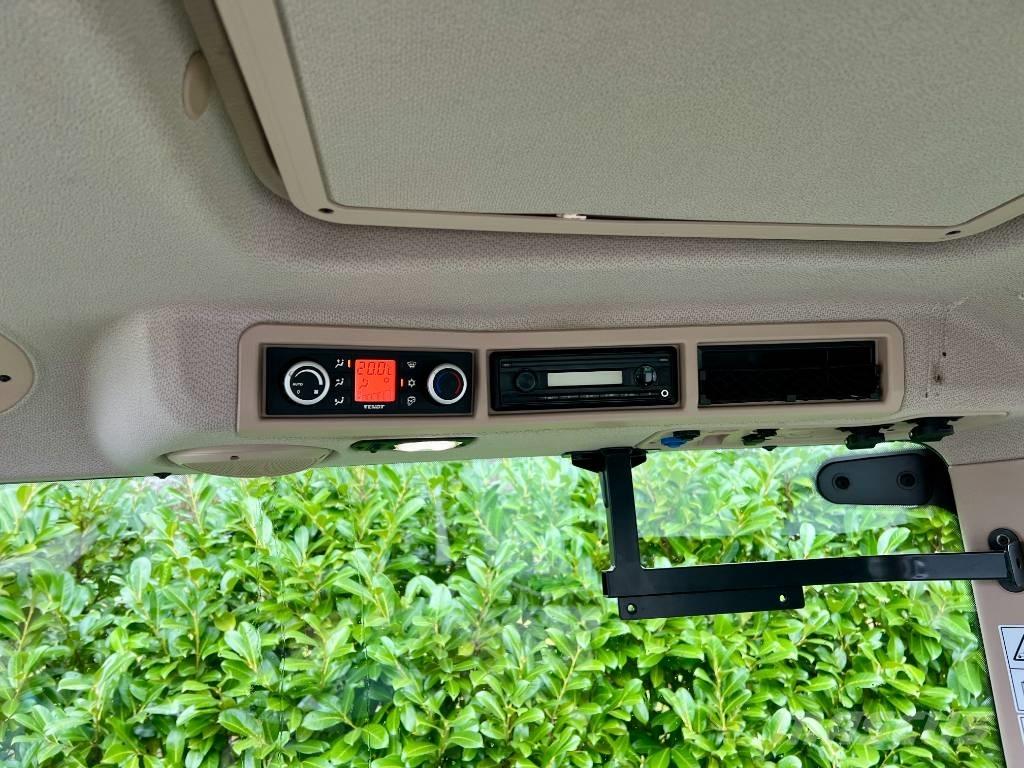 Fendt 724 S4 Profi Traktory