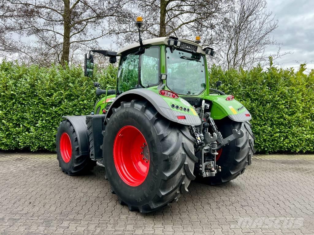 Fendt 724 S4 Profi Traktory