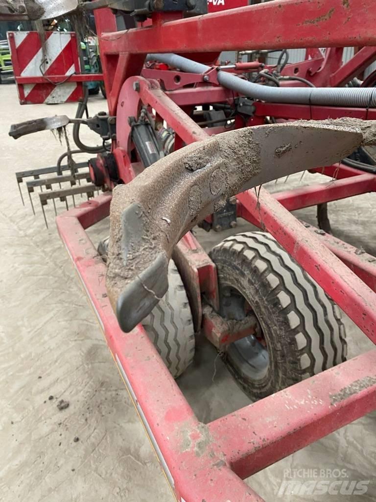 Horsch Terrano 6 FG Kultivátory
