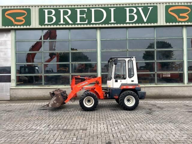 Kubota R 520 Kolové nakladače