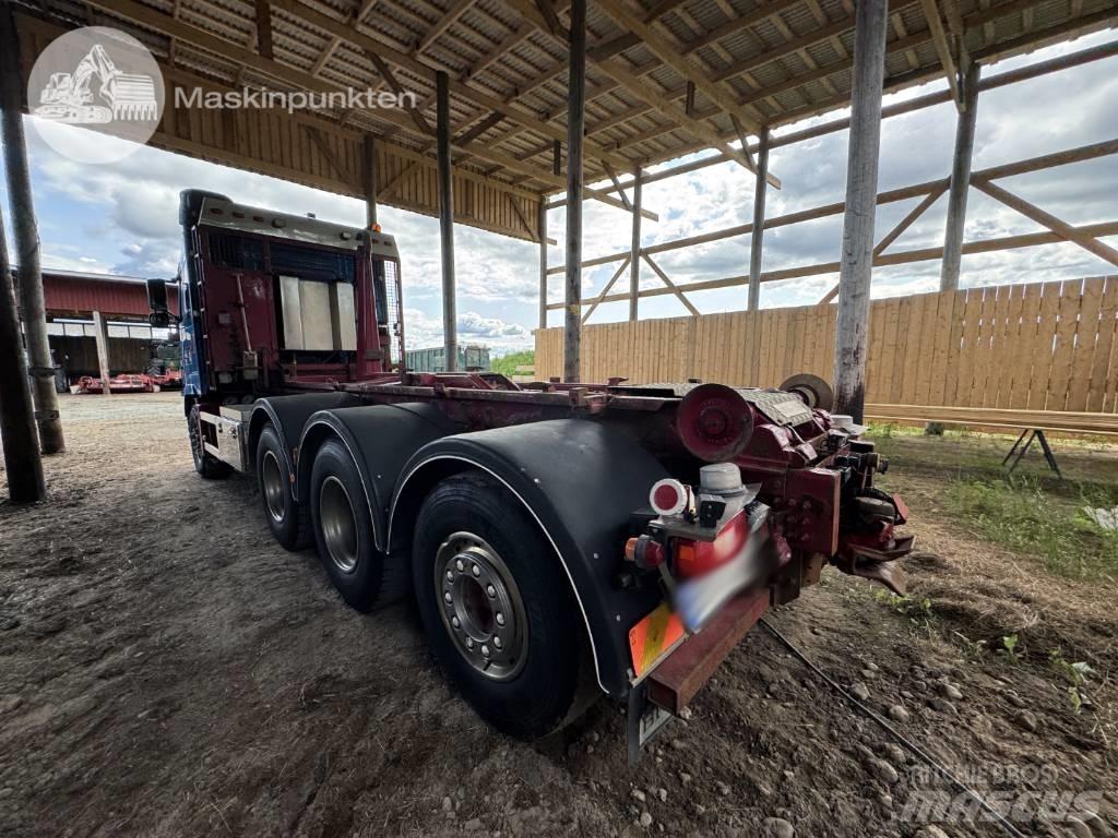 Volvo FH 16 550 Hákový nosič kontejnerů