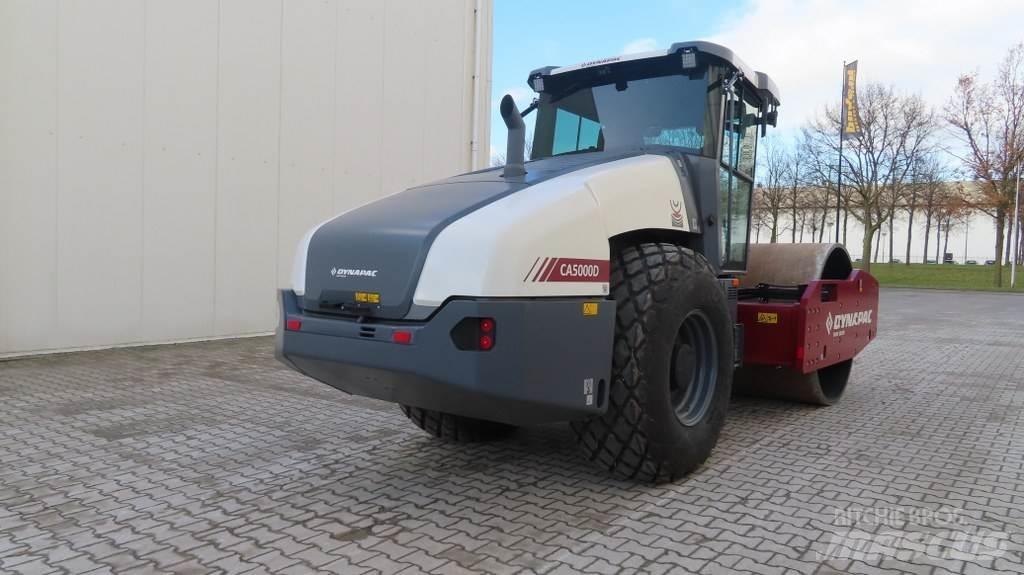 Dynapac CA5000D Tahačové válce