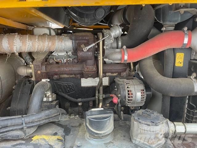 JCB 6 TST Vyklápěcí dempry