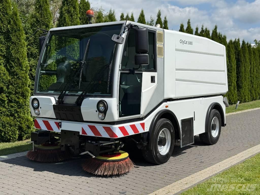 Bucher CityCat 5000 Zametací stroje