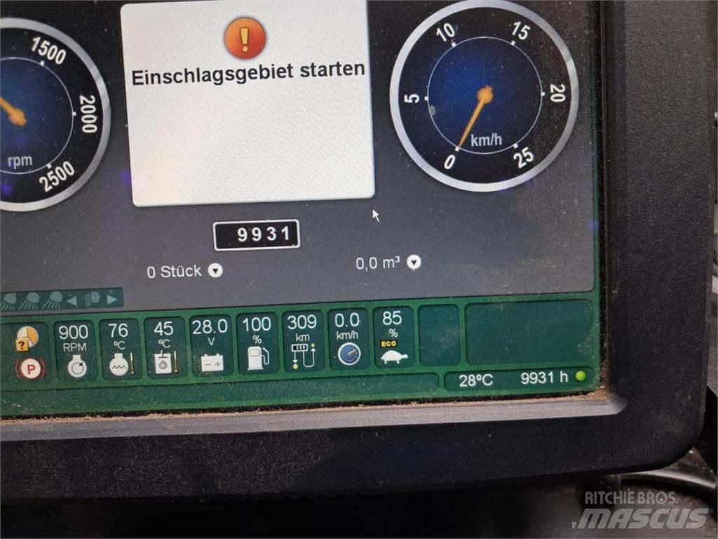 John Deere 810 E Vyvážecí traktory