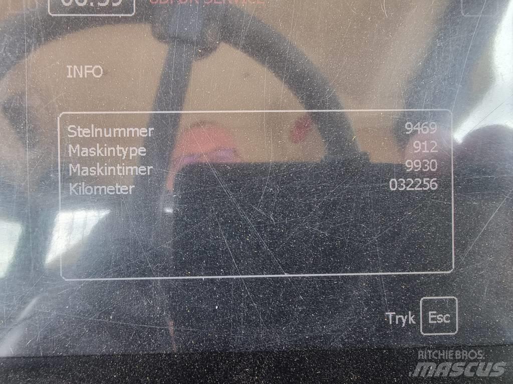 Hydrema 912 D Kloubové dempry