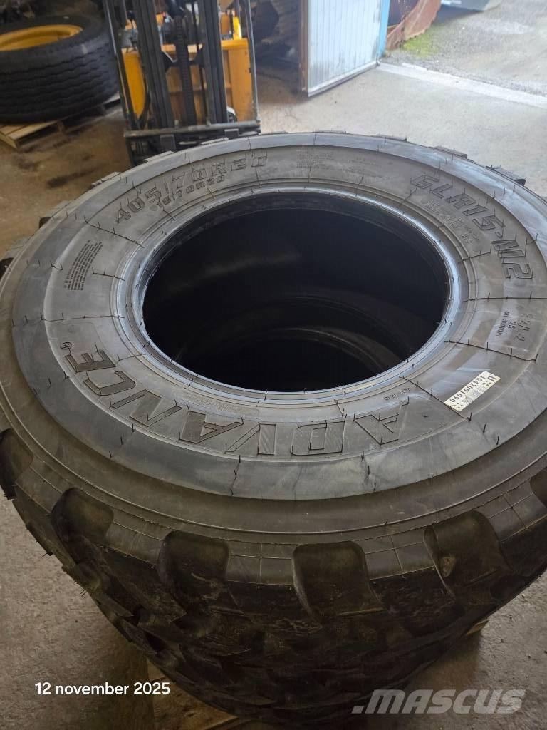 Advance GLR15-M2 Pneumatiky, kola a ráfky