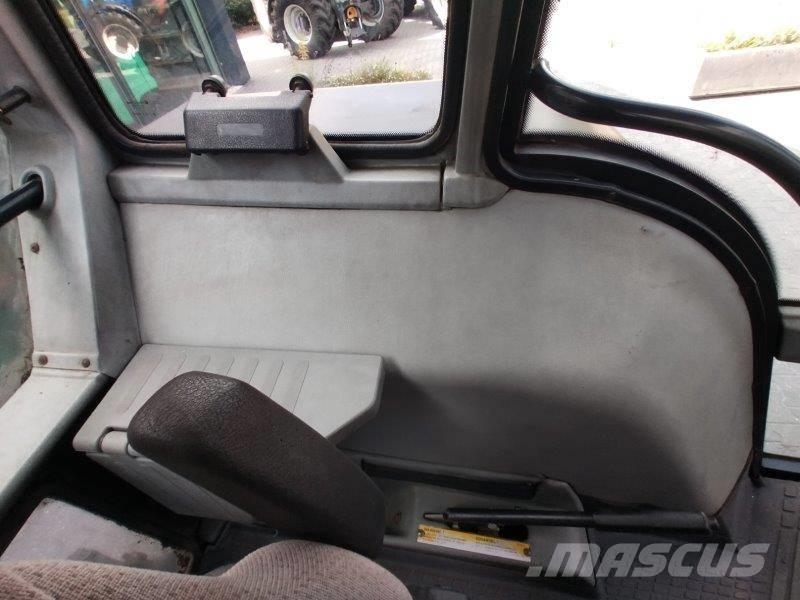 Valtra 8400 Traktory